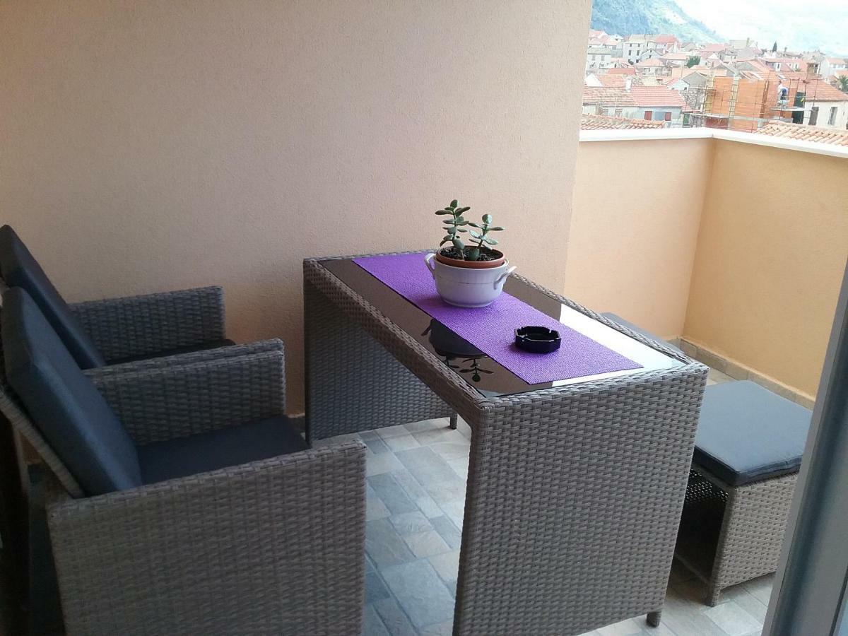 Apartment Willy Komiža Extérieur photo