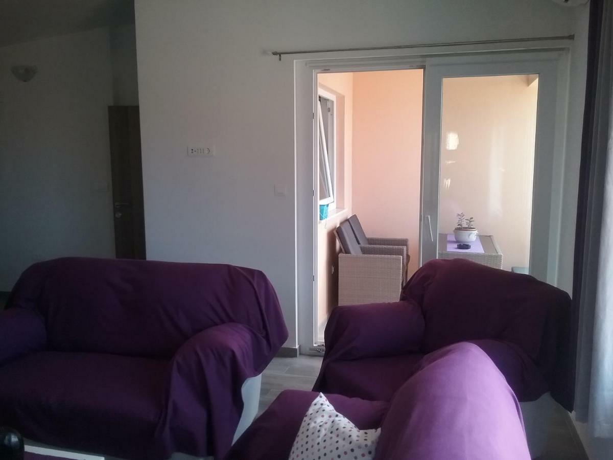 Apartment Willy Komiža Extérieur photo