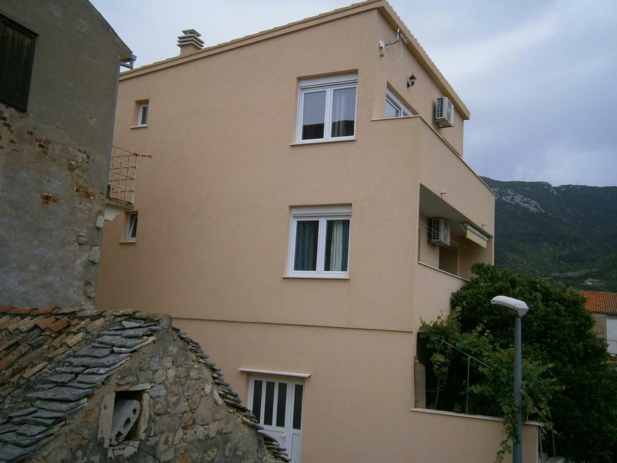 Apartment Willy Komiža Extérieur photo