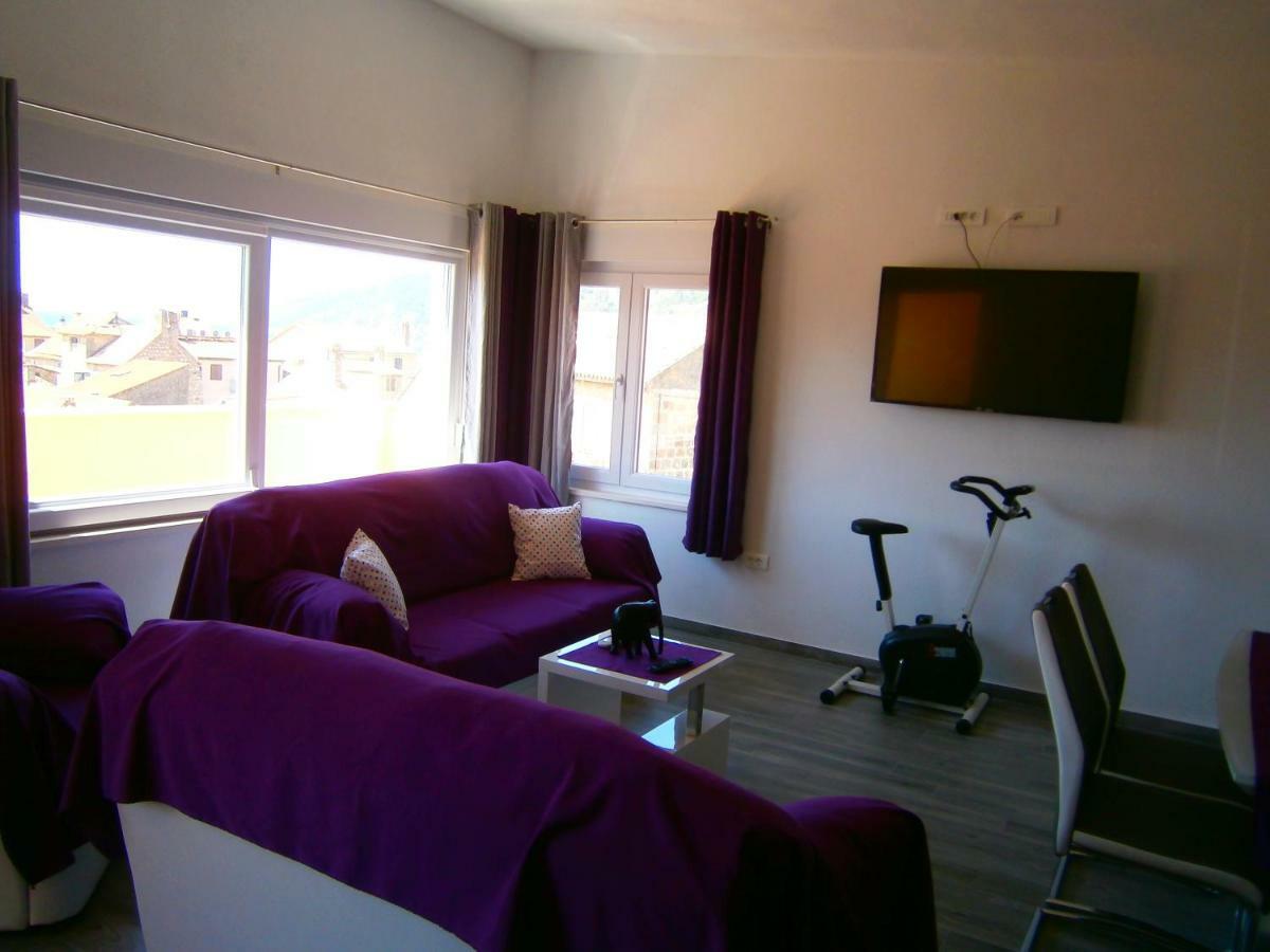 Apartment Willy Komiža Extérieur photo